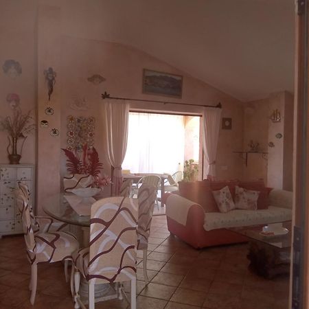 Casa Vacanza Rosanna Abbiadori Exterior photo